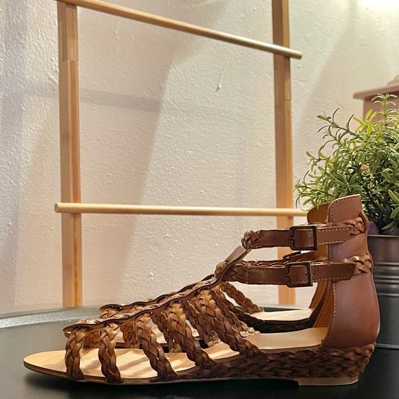 Zara Brown Sandals with Ankles Buckles